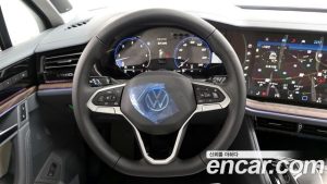 Volkswagen Touareg 3.0 TDI Prestige 2025 года из Южной Кореи