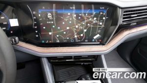 Volkswagen Touareg 3.0 TDI Prestige 2025 года из Южной Кореи