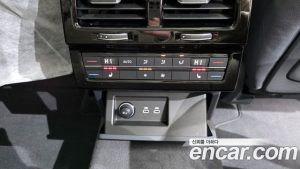 Volkswagen Touareg 3.0 TDI Prestige 2025 года из Южной Кореи