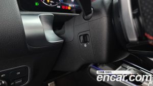 Mercedes-Benz GLB-Class GLB250 4MATIC 2025 года из Южной Кореи