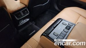 Lexus ES Luxury Plus 2023 года из Южной Кореи