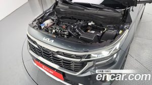 Kia Seltos Бензин 1.6 Turbo 2WD 2025 года из Южной Кореи