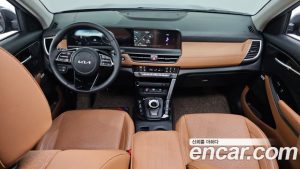 Kia Seltos Бензин 1.6 Turbo 2WD 2025 года из Южной Кореи