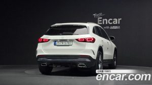 Mercedes-Benz GLA-Class GLA250 4MATIC 2023 года из Южной Кореи