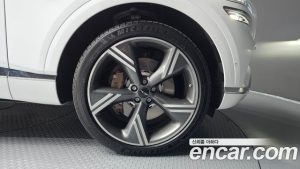 Genesis GV80 3.5T Бензин AWD 2024 года из Южной Кореи