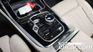 BMW X7 xDrive 40d M Sport 7-Seater 2024 года из Южной Кореи