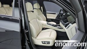 BMW X7 xDrive 40d M Sport 7-Seater 2024 года из Южной Кореи