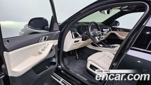 BMW X7 xDrive 40d M Sport 7-Seater 2024 года из Южной Кореи