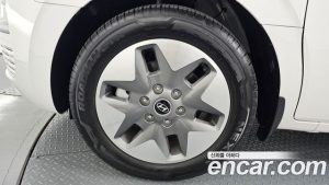 Hyundai Staria HEV 1.6 Tourer 9-Seater 2025 года из Южной Кореи