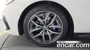 BMW 5-Series 520i M Sport 2024 года из Южной Кореи