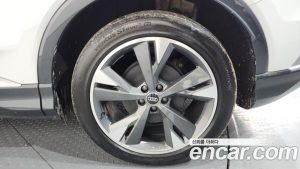Audi Q4 e-tron 40 Premium 2023 года из Южной Кореи