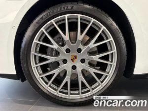 Porsche Panamera 2.9 AWD 2024 года из Южной Кореи