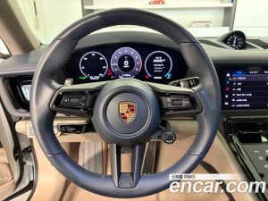 Porsche Panamera 2.9 AWD 2024 года из Южной Кореи
