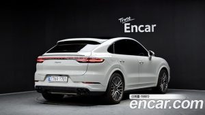 Porsche Cayenne 3.0 Coupe 2023 года из Южной Кореи