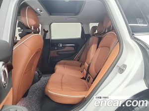 Mini Clubman CLASSIC 2024 года из Южной Кореи