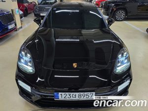 Porsche Panamera 4.0 GTS 2023 года из Южной Кореи