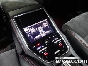 Porsche Panamera 4.0 GTS 2023 года из Южной Кореи