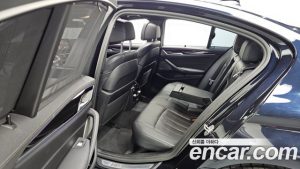 BMW 5-Series 530i xDrive M Sport 2023 года из Южной Кореи