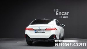 BMW 5-Series 520i M Sport 2025 года из Южной Кореи