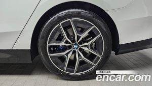BMW 5-Series 520i M Sport 2025 года из Южной Кореи