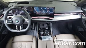 BMW 5-Series 520i M Sport 2025 года из Южной Кореи