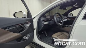 BMW 5-Series 520i M Sport 2025 года из Южной Кореи