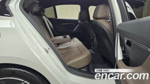 BMW 5-Series 520i M Sport 2025 года из Южной Кореи