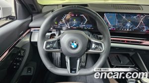 BMW 5-Series 520i M Sport 2025 года из Южной Кореи