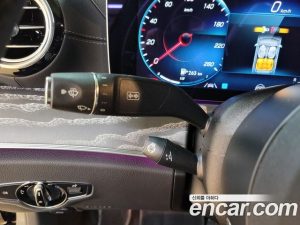 Mercedes-Benz E-Class E350 4MATIC Exclusive 2023 года из Южной Кореи