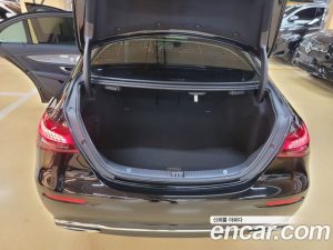 Mercedes-Benz E-Class E350 4MATIC Exclusive 2023 года из Южной Кореи