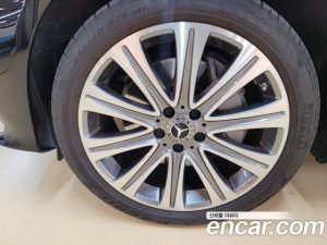 Mercedes-Benz E-Class E350 4MATIC Exclusive 2023 года из Южной Кореи