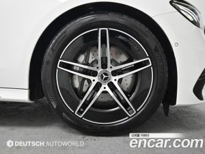 Mercedes-Benz E-Class E200 AMG Line 2026 года из Южной Кореи