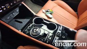 Kia K5 1.6 Turbo 2024 года из Южной Кореи