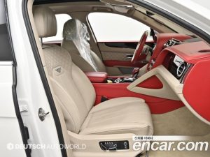 Bentley Bentayga 4.0 V8 2022 года из Южной Кореи