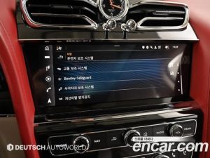 Bentley Bentayga 4.0 V8 2022 года из Южной Кореи