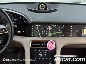 Porsche Taycan 4 CROSS TURISMO 2024 года из Южной Кореи