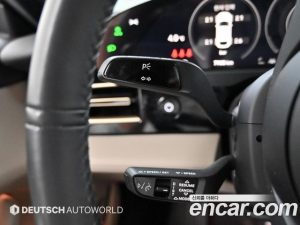 Porsche Taycan 4 CROSS TURISMO 2024 года из Южной Кореи