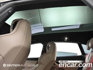 Porsche Taycan 4 CROSS TURISMO 2024 года из Южной Кореи