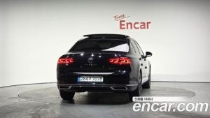Volkswagen Passat 2.0 TDI 4 Prestige 2022 года из Южной Кореи