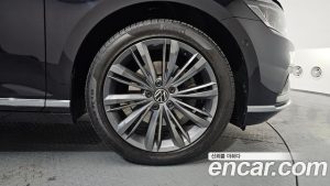 Volkswagen Passat 2.0 TDI 4 Prestige 2022 года из Южной Кореи