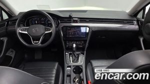 Volkswagen Passat 2.0 TDI 4 Prestige 2022 года из Южной Кореи