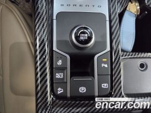 Kia Sorento HEV 1.6 2WD 2025 года из Южной Кореи