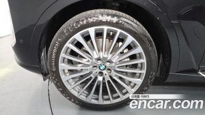 BMW X7 xDrive 40d Design Pure Excellence 7-Seater 2024 года из Южной Кореи