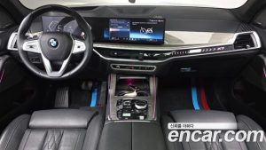 BMW X7 xDrive 40d Design Pure Excellence 7-Seater 2024 года из Южной Кореи