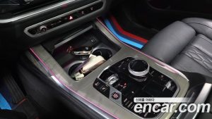 BMW X7 xDrive 40d Design Pure Excellence 7-Seater 2024 года из Южной Кореи
