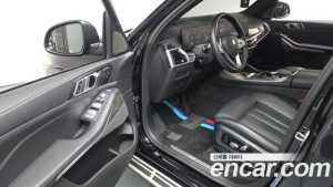 BMW X7 xDrive 40d Design Pure Excellence 7-Seater 2024 года из Южной Кореи