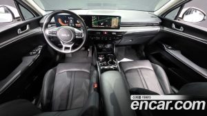 Kia K5 2.0 2024 года из Южной Кореи