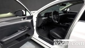 Kia K5 2.0 2024 года из Южной Кореи