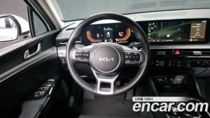Kia K5 2.0 2024 года из Южной Кореи