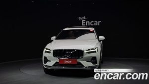 Volvo XC60 B5 ULTIMATE Bright 2024 года из Южной Кореи